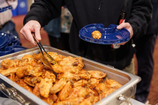 Tray of buffalo wings